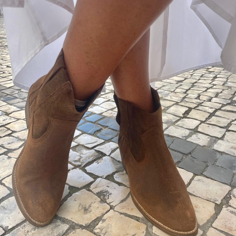 Botim em Camurça da Cubanas